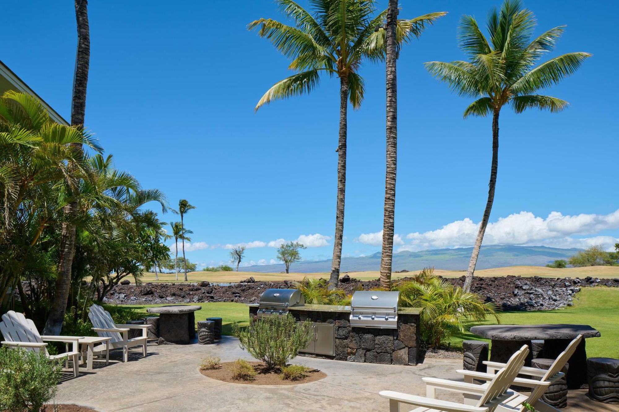 Hilton Grand Vacations Club Kings Land Waikoloa Hotel Exterior photo